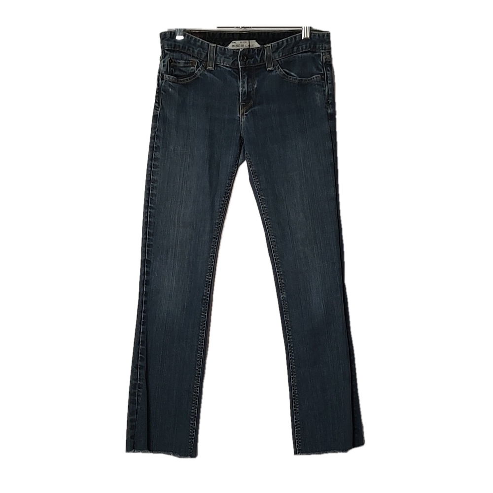 RN 80318 Elite Raw Hem Blue Jeans Size 27